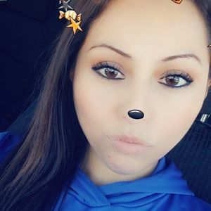 Meet your Posher, Paulina